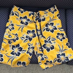 Men’s Kirra board shorts size 34 - like new! Worn once!